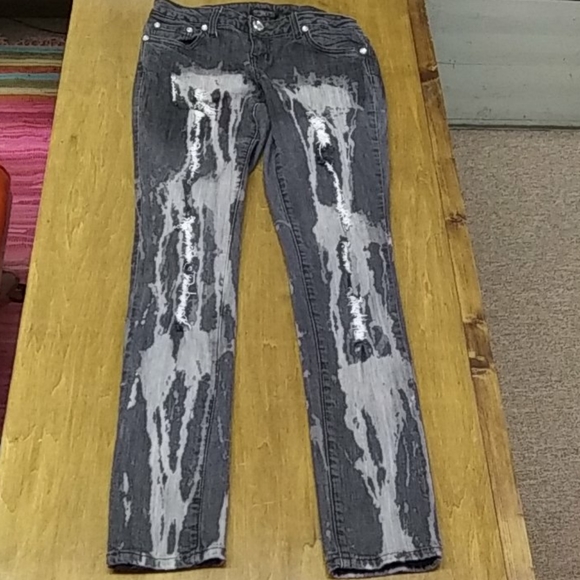 ZD Premium Jeans. Size 9. *o - Picture 3 of 9